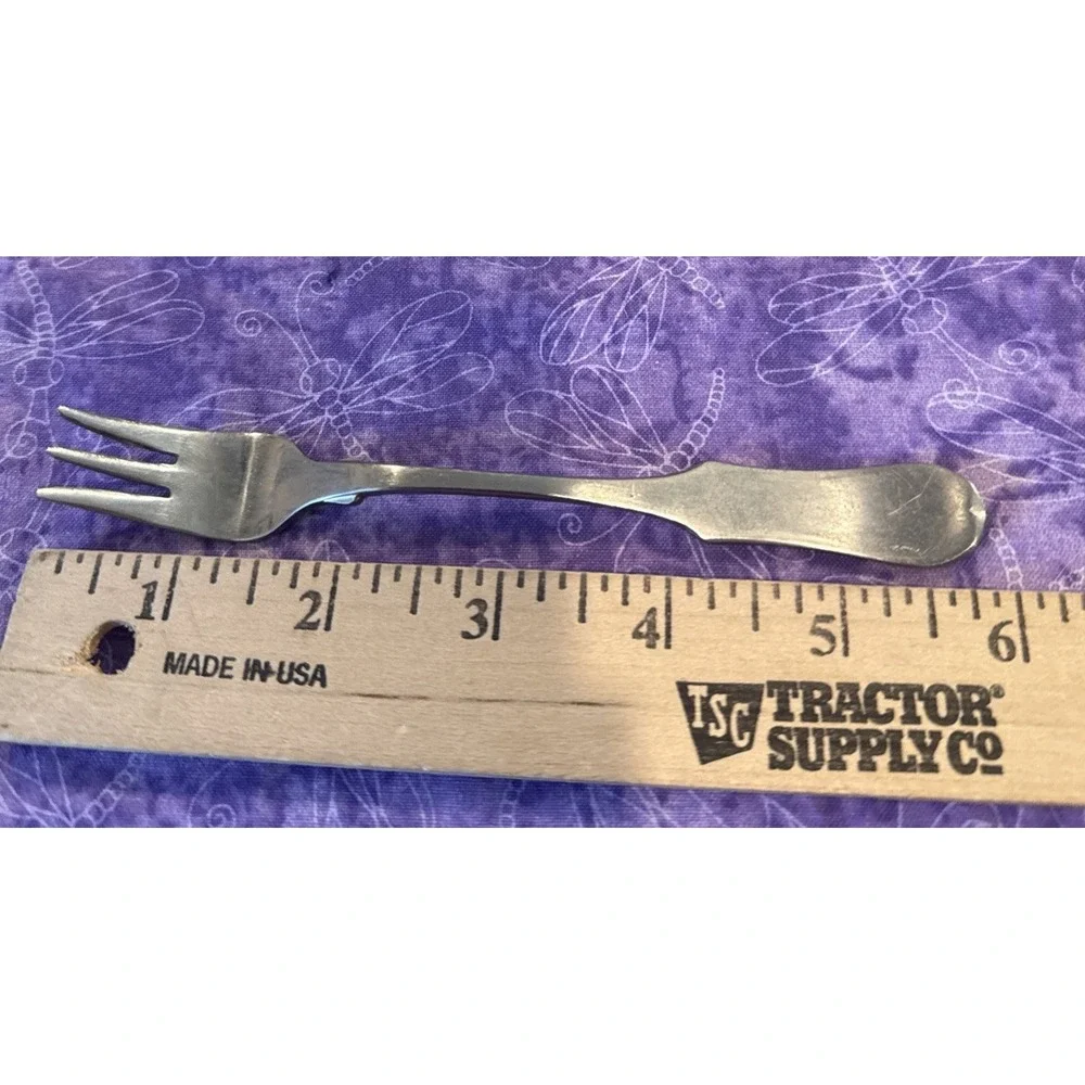 Oxford Hall OXH59 Seafood Forks Fork Satin Wing Heel Tipped Stainless Set Of 5‎